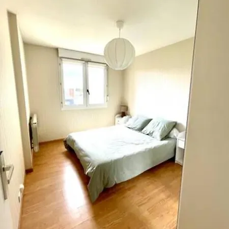Hyper Centre Joy Apartment *
